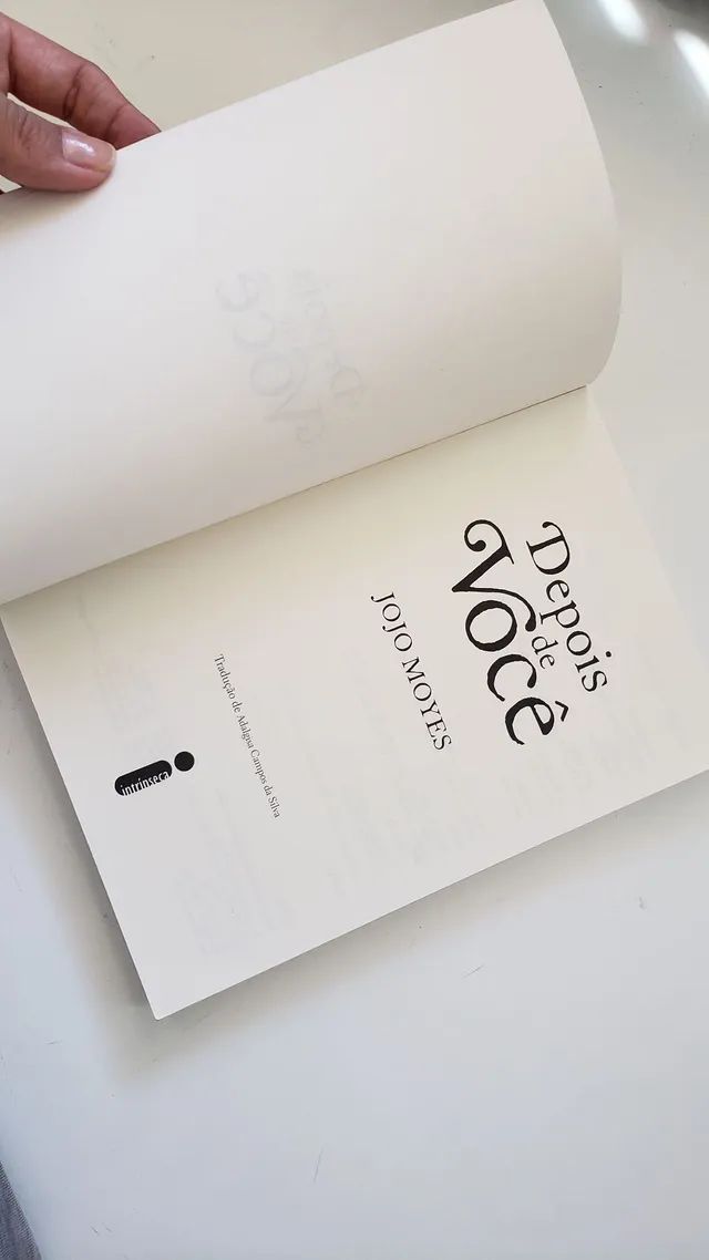 Livro Depois de Você  - Foto 2