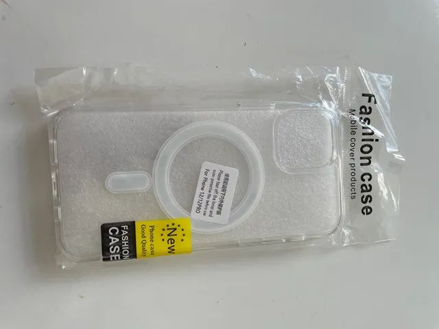 Vende-se Case iPhone acrilic transparente MagSafe nova apenas $60,00 sessenta reais .  - Foto 4