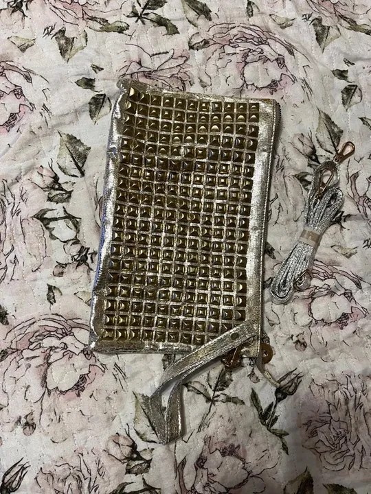 Clutch metalizado