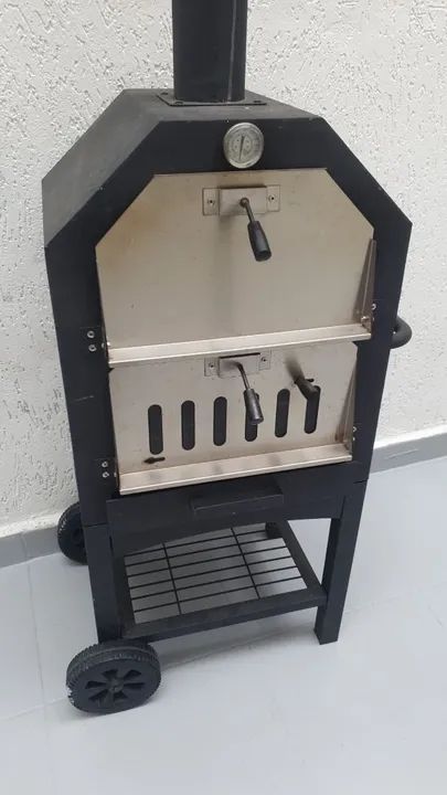 Forno de Pizza a Lenha - Churrasqueira