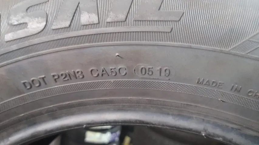 pneu 235/60 17 landsail ls 588 - excelente estado - Foto 4