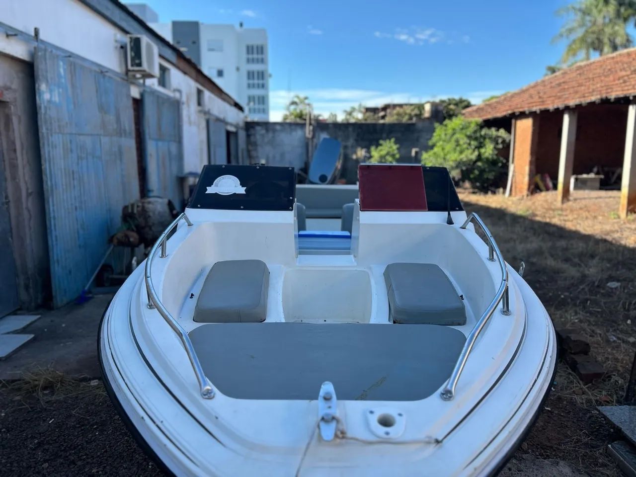 Lancha impecável para curtir o verão! - Foto 8