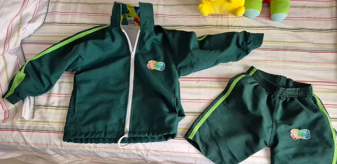 Uniformes escola DNA