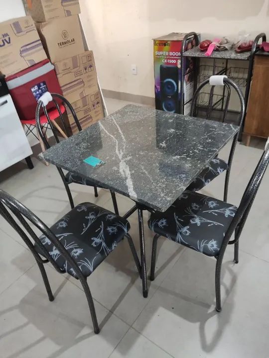 Mesa Aço com Pedra de Granito com 4 cadeiras Nova na Loja  - Foto 3