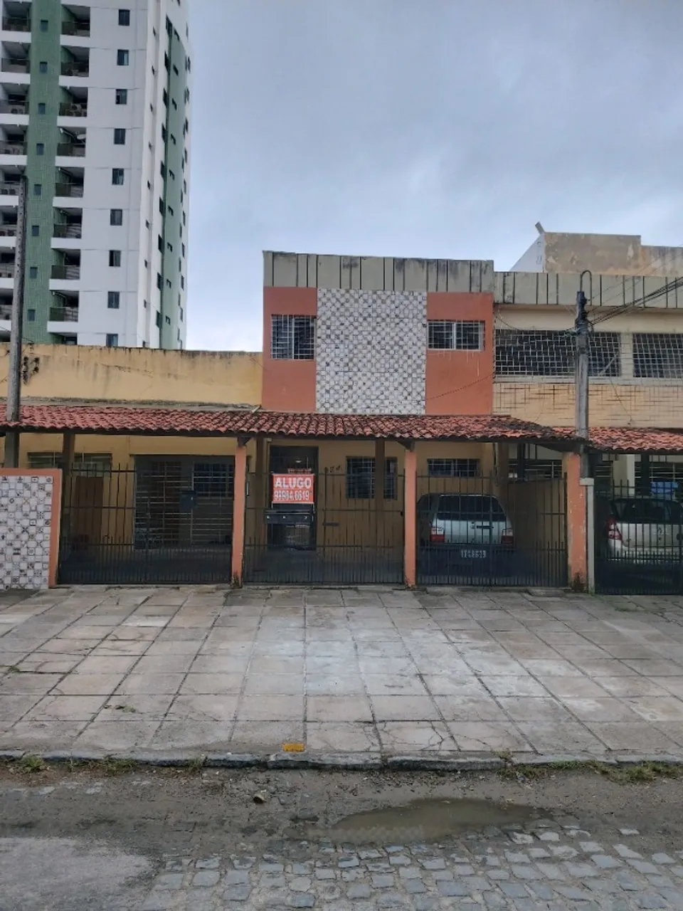 Alugo apto. 2 quartos a 400 metros da Faculdade de Medicina de do Shopping Patteo