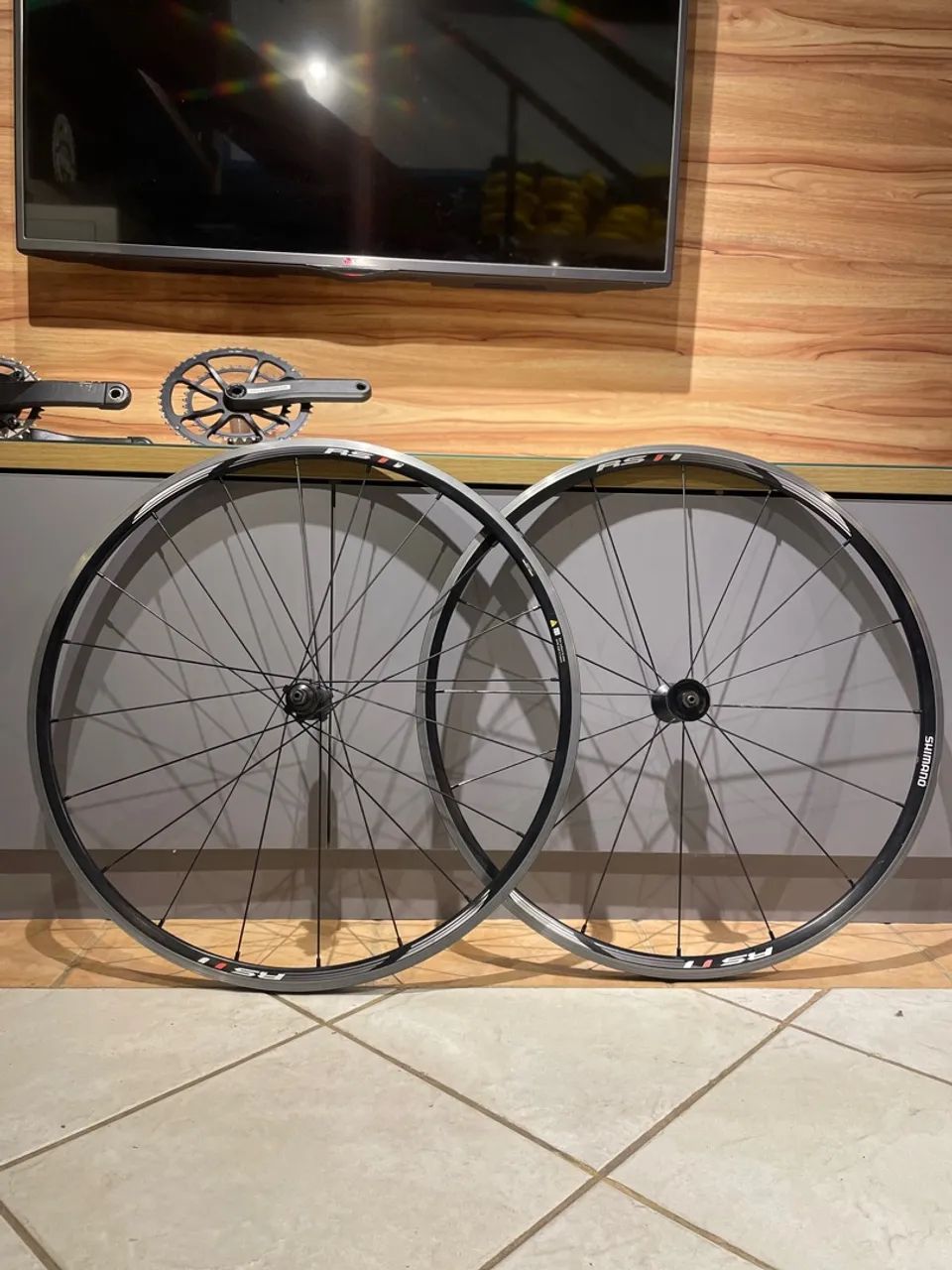 Rodas Shimano RS11