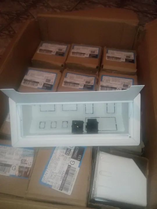 Caixa de tomadas - Foto 2