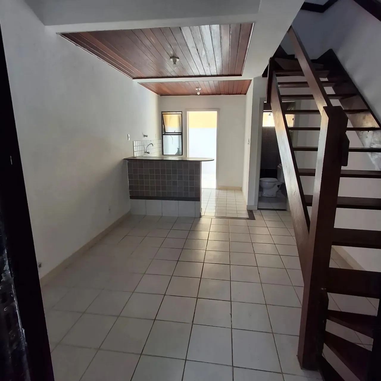 LOCAÇÃO CASA VILLAGE NA PRAIA DO FLAMENTO R$3.000 MIL 2/4