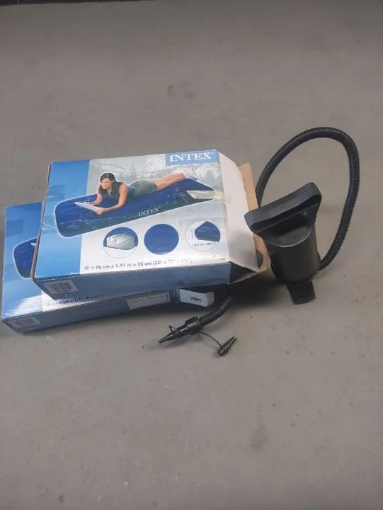 2 Colchões Inflaveis + Bomba