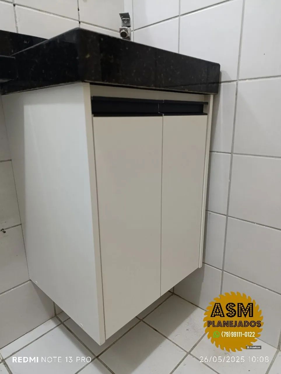 Armário de banheiro planejado branco
