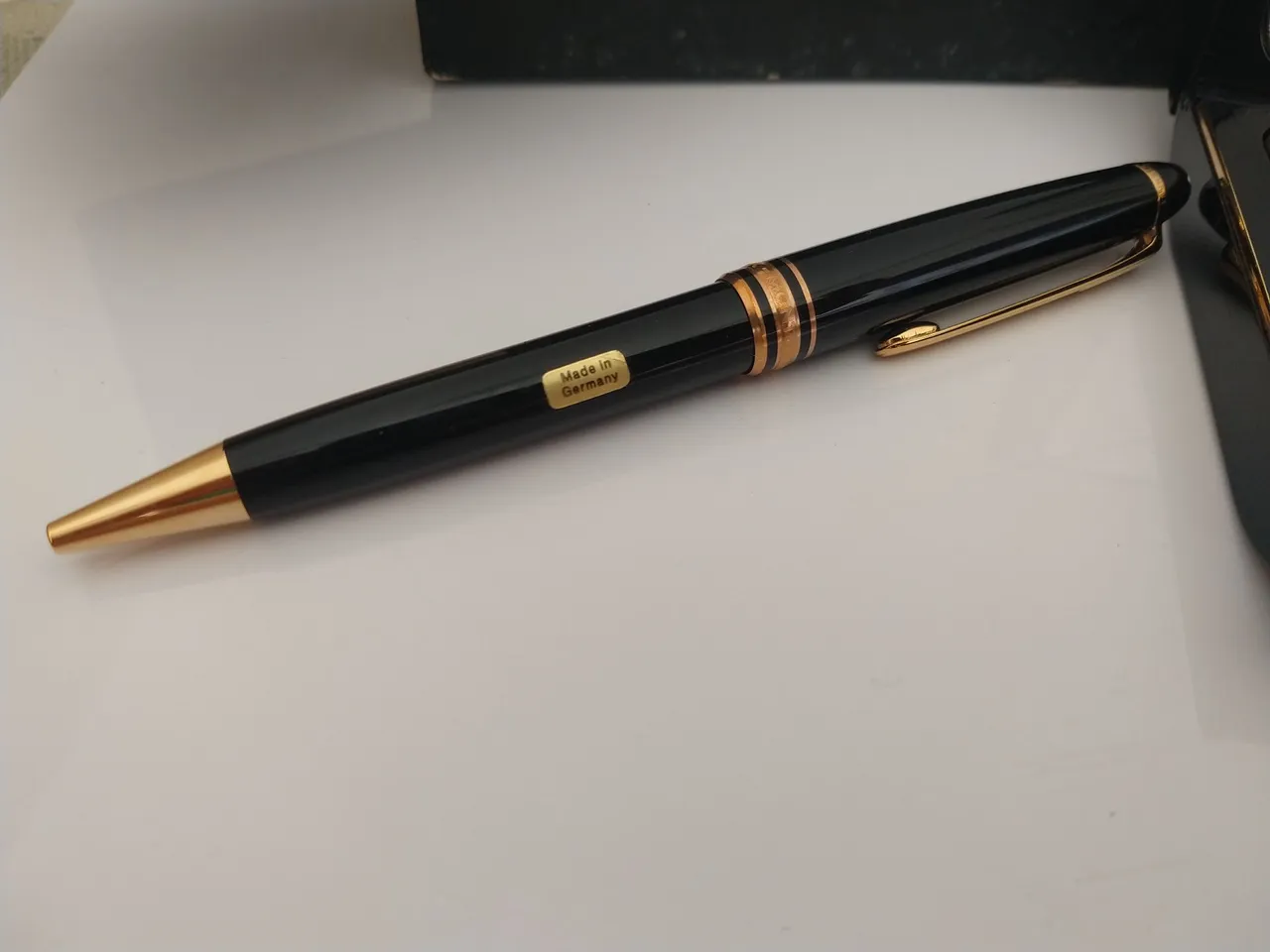 Caneta Montblanc Meistück Classique revestida de Ouro Rose - Made in Germany
