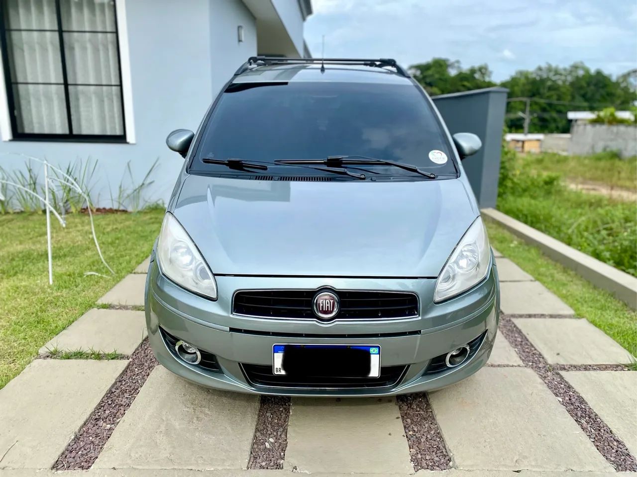 Fiat Idea Attractive 1.4 Fire Flex 8V 5P 2013 - Foto 3