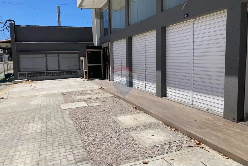 PONTO COMERCIAL PARA LOCAÇÃO COM 24M² - LOJA 05