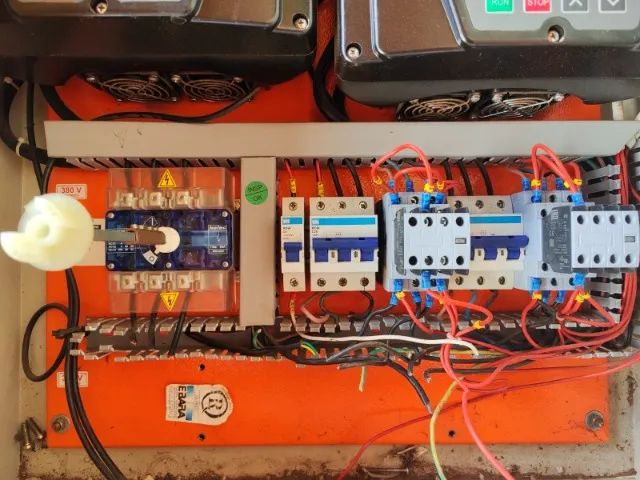 Quadro (painel) de comando elétrico INDUSTRIAL - Foto 3