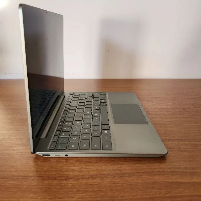 Notebook Microsoft Surface Laptop GO 2 i5-1135G7 8GB DDR4 128GB SSD 12.4" Touch-Screen - Foto 3
