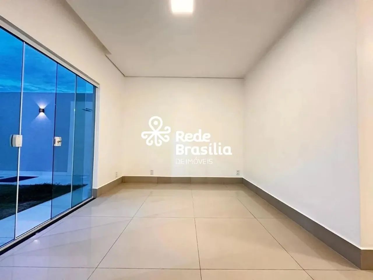 Casa com 3 dormitórios para alugar por R$ 13.804,00/mês - Setor Habitacional Vicente Pires - Foto 3