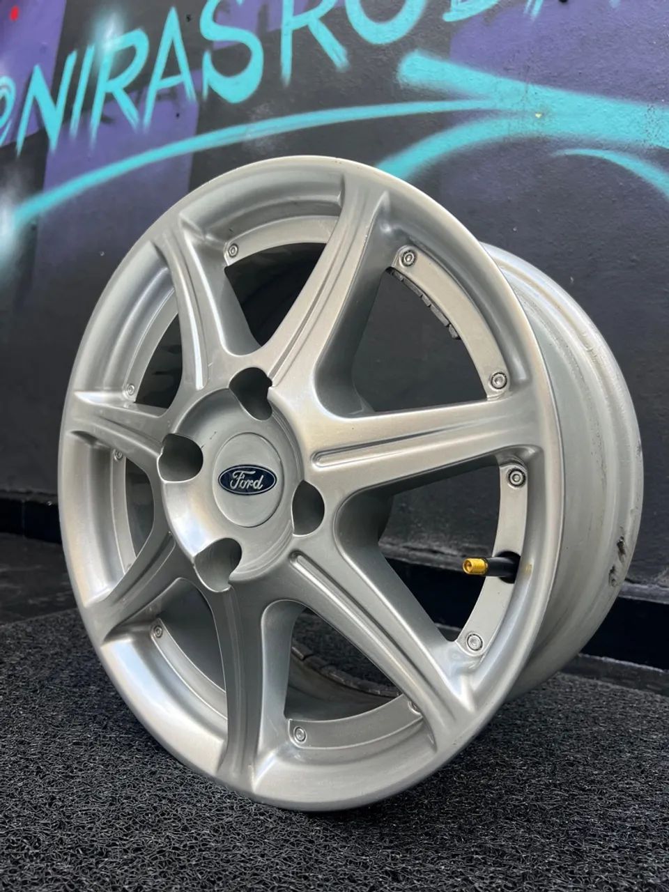 Rodas aro 14 Ford  - Foto 3