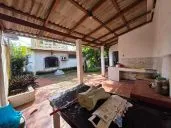 VIERALVES. ALUGO CASA COMERCIAL/ RECIDENCEIAL COM 3 QUARTOS SENDO 1 SUITE. TODO NA LAJE