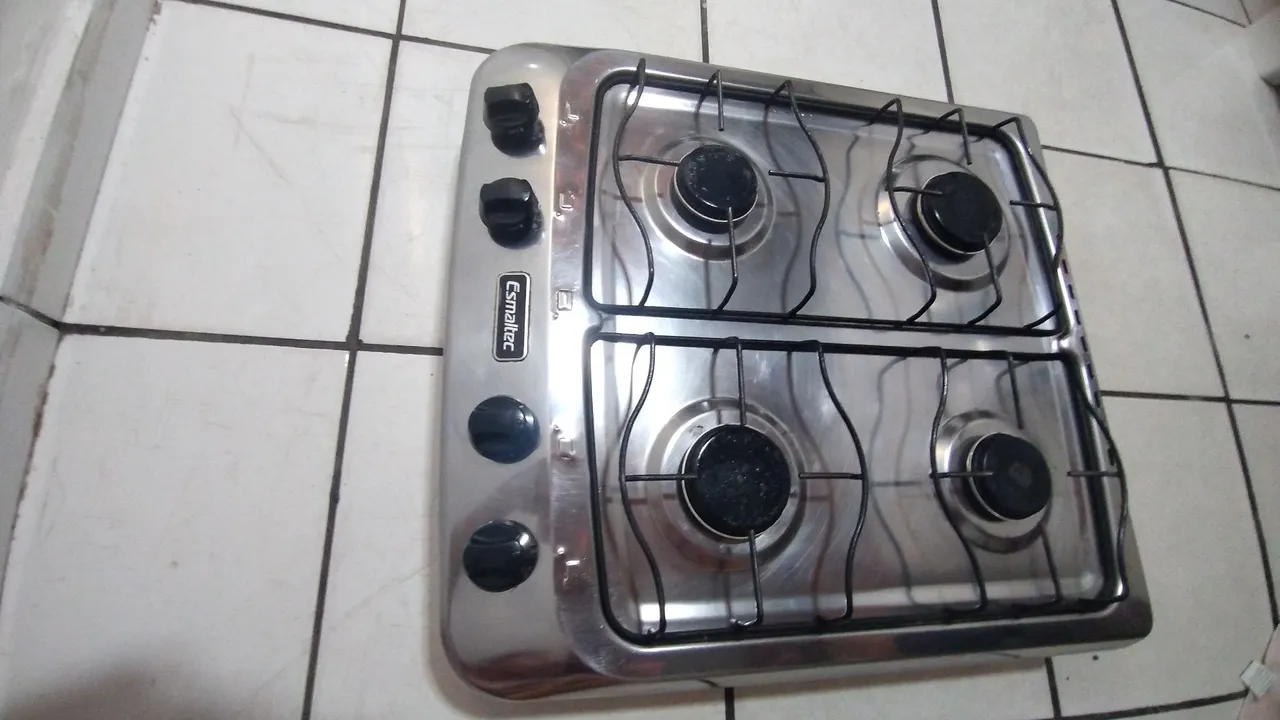 Fogão 4 bocas Esmaltec