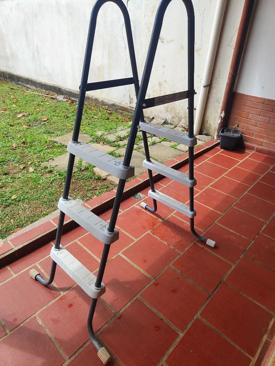 Piscina 10.846 litros Intex - Foto 2