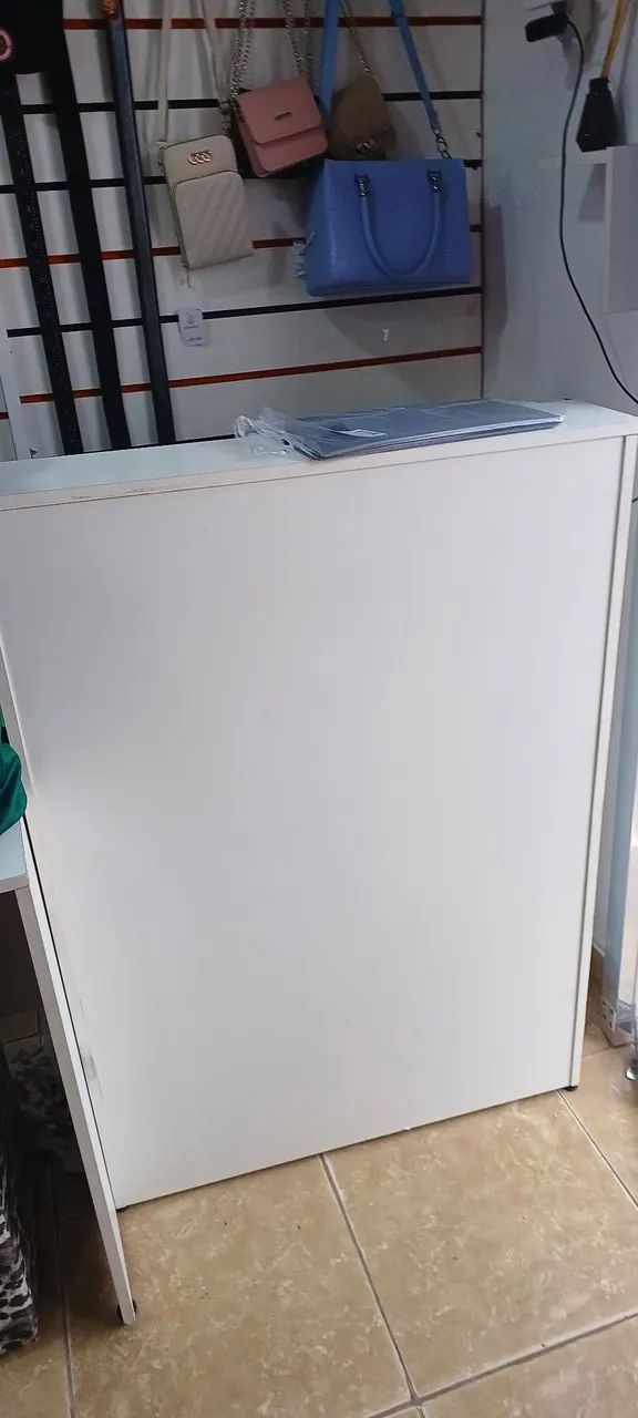 Vendo itens para loja de roupas  - Foto 2