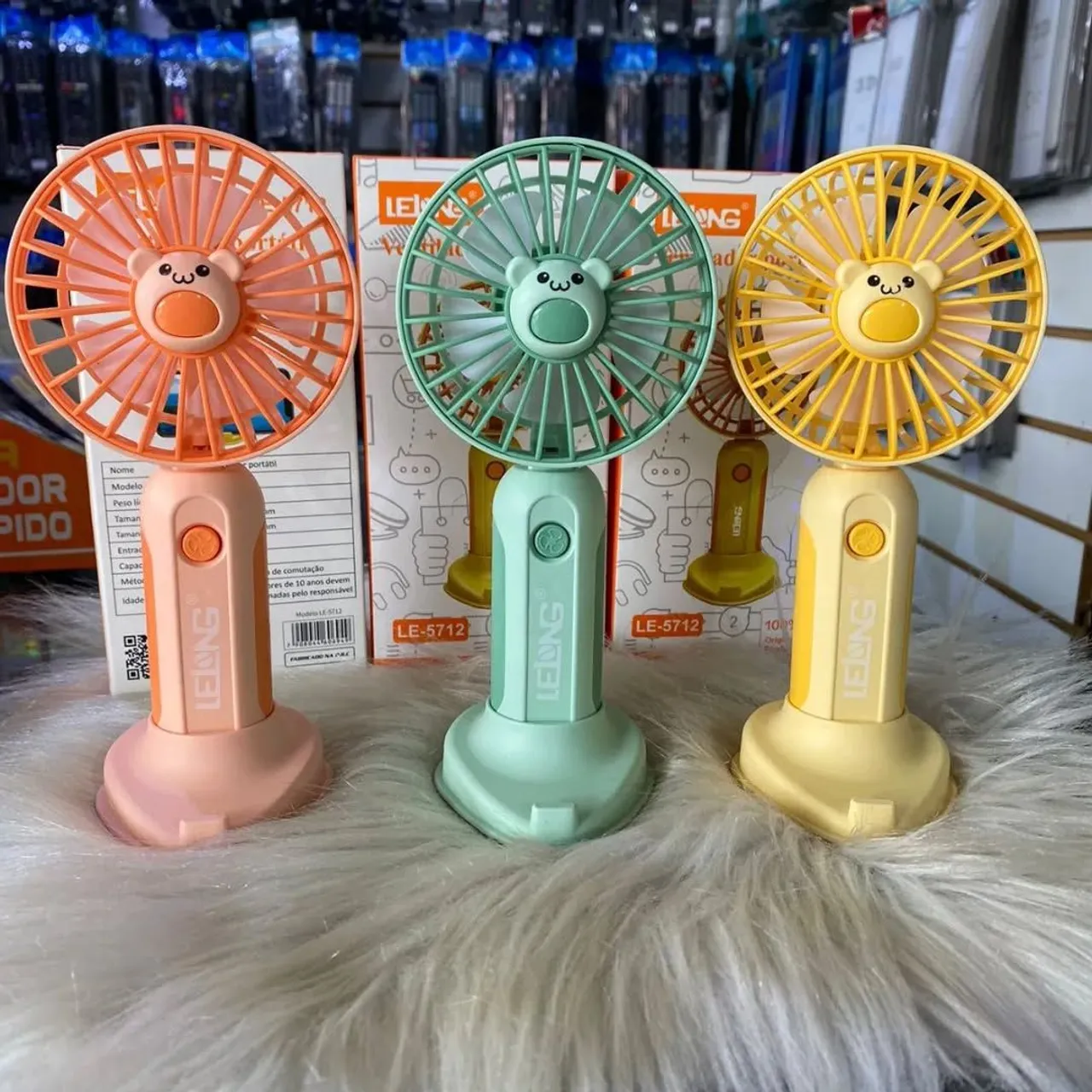 Mini Ventilador Portátil Recarregável Com Suporte de Celular LELONG LE-5712