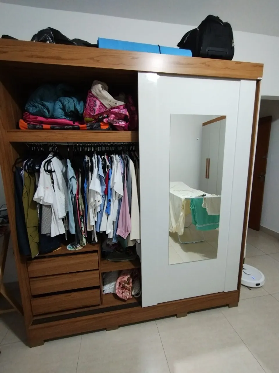 Guarda-roupa 2 portas (2m altura x 1,80 largura)