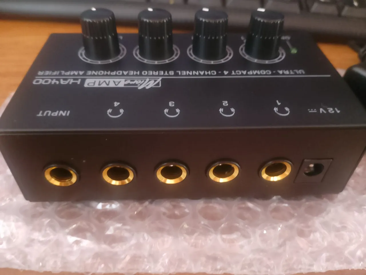 Amplificador de Fone de Ouvido Ultra Compacto HA400 pra retorno de palco