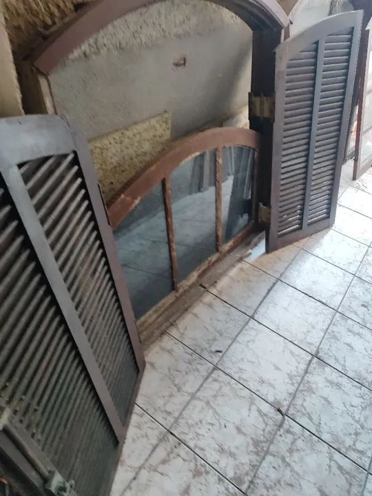 Janela de Madeira duas Folhas - Foto 2