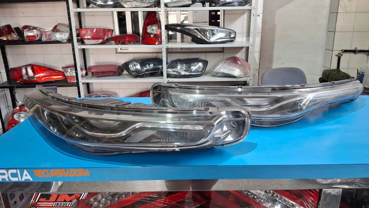 Par de farol Fiat toro 2016/2021 original 
