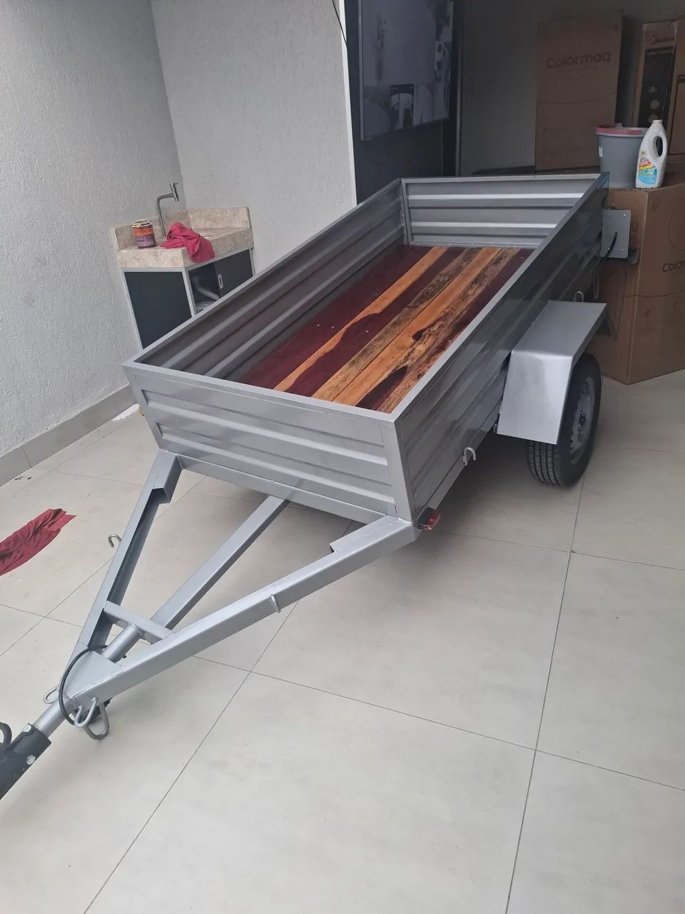 Vendo essa carretinha nova .