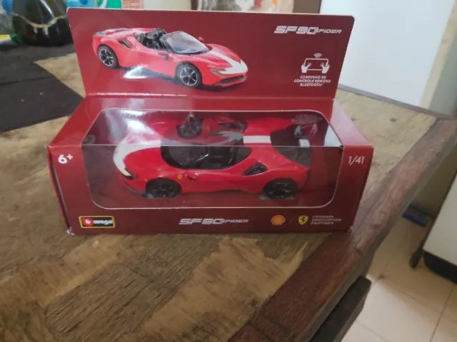miniatura Ferrari da coleção Shell Vpower
