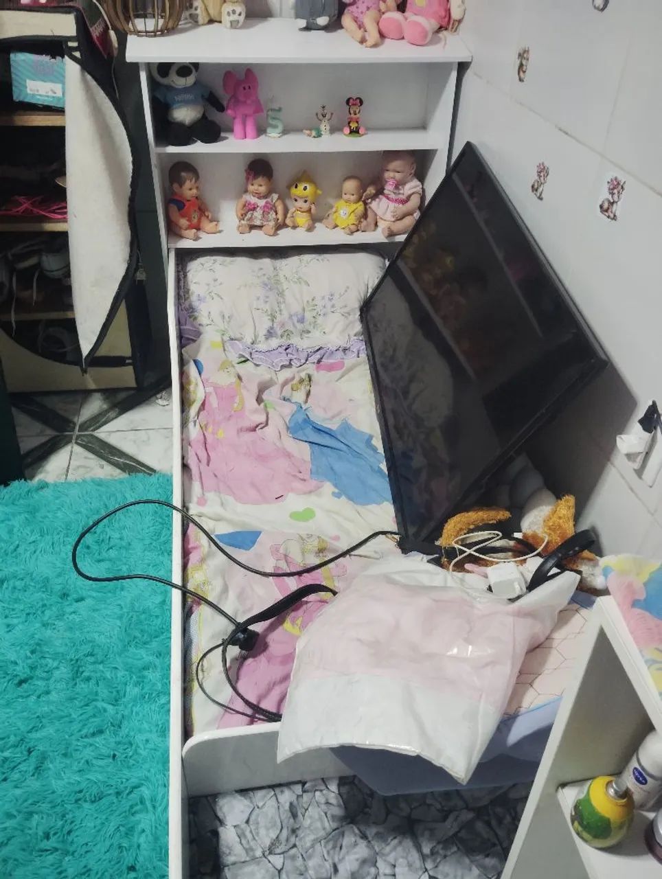 Children's bed – exchangeable for electric phone