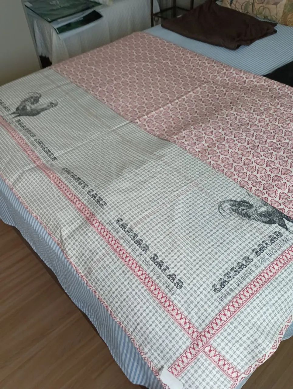 Toalha de mesa dupla face