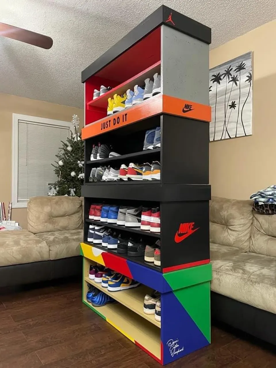 Estante de tênis personalizada estilo Nike