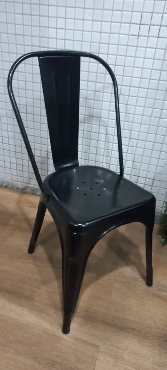 Cadeira Tolix Iron Industrial P/ Varanda/área Empilhável - Foto 2