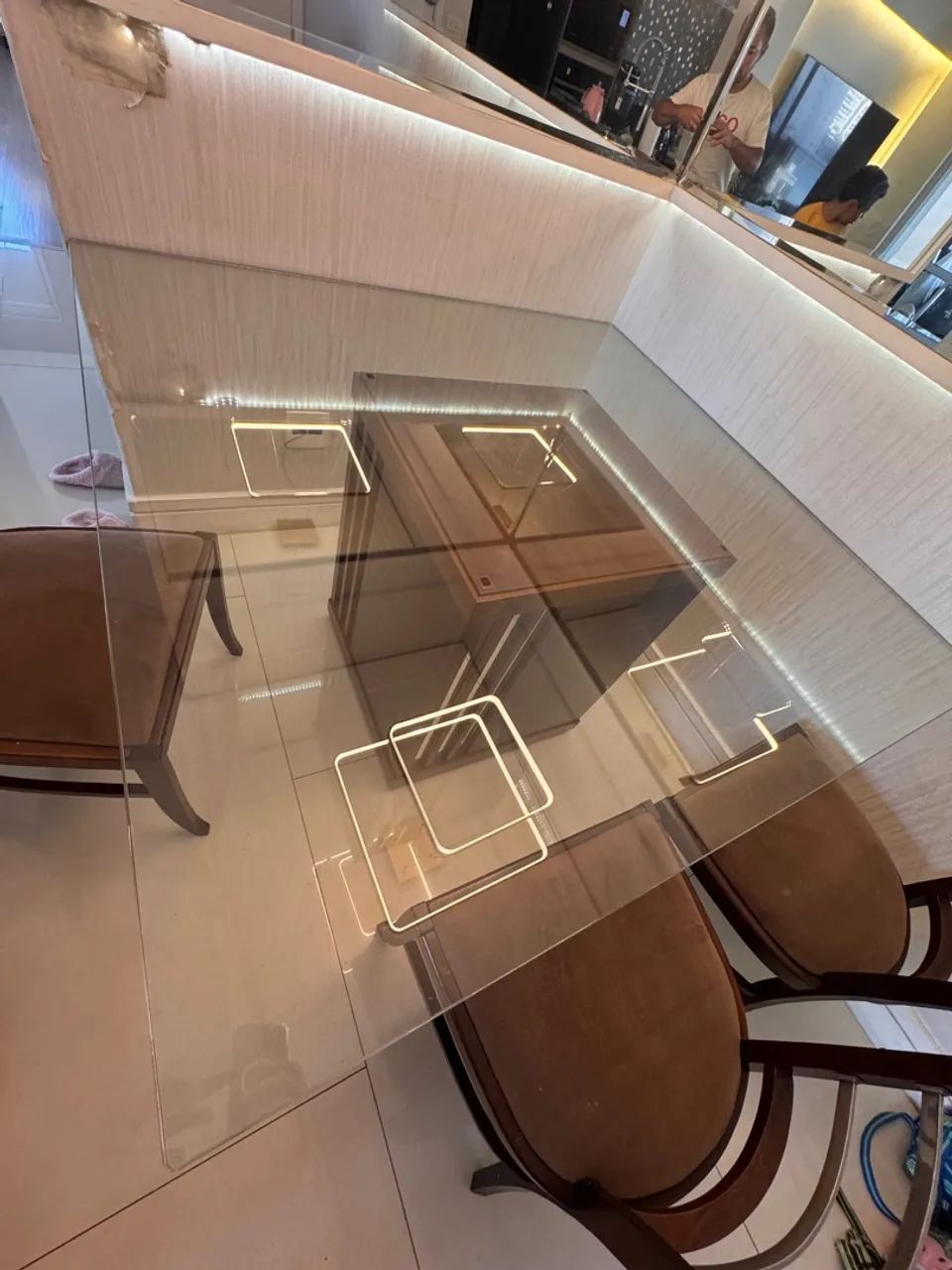 Mesa de Jantar Elegance com Cadeiras 1,40x1,40 - Foto 3