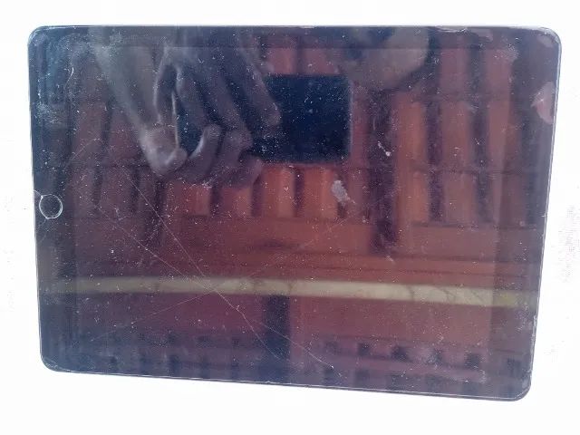 Vende-se IPAD 5 geração 32gb - Foto 2