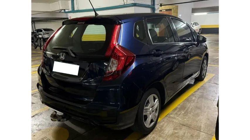 OPORTUNIDADE ÚNICA - HONDA FIT EM ÓTIMO ESTADO - Foto 2
