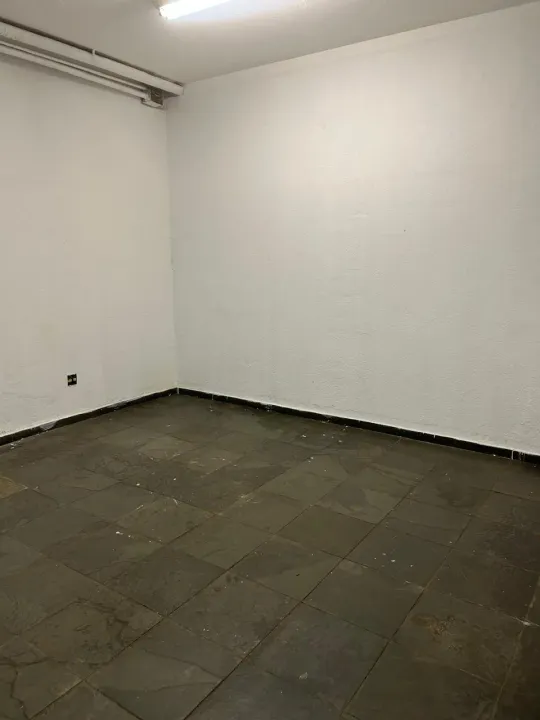 Galpão/Depósito/Armazém para aluguel tem 500 metros quadrados