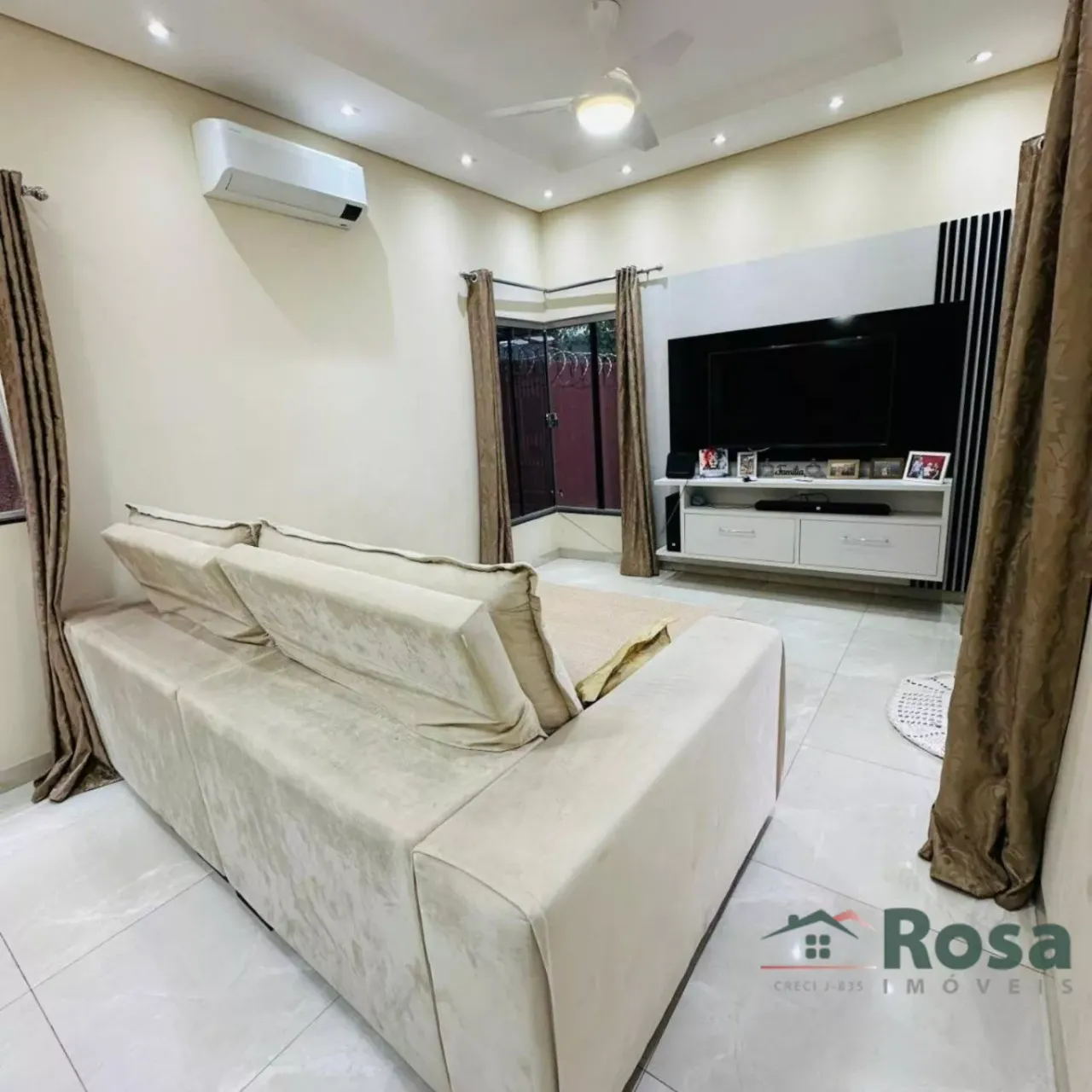 Casa semi-mobiliada, 4 quartos sendo 2 suítes, Centro-norte, Varzea Grande - CA7816