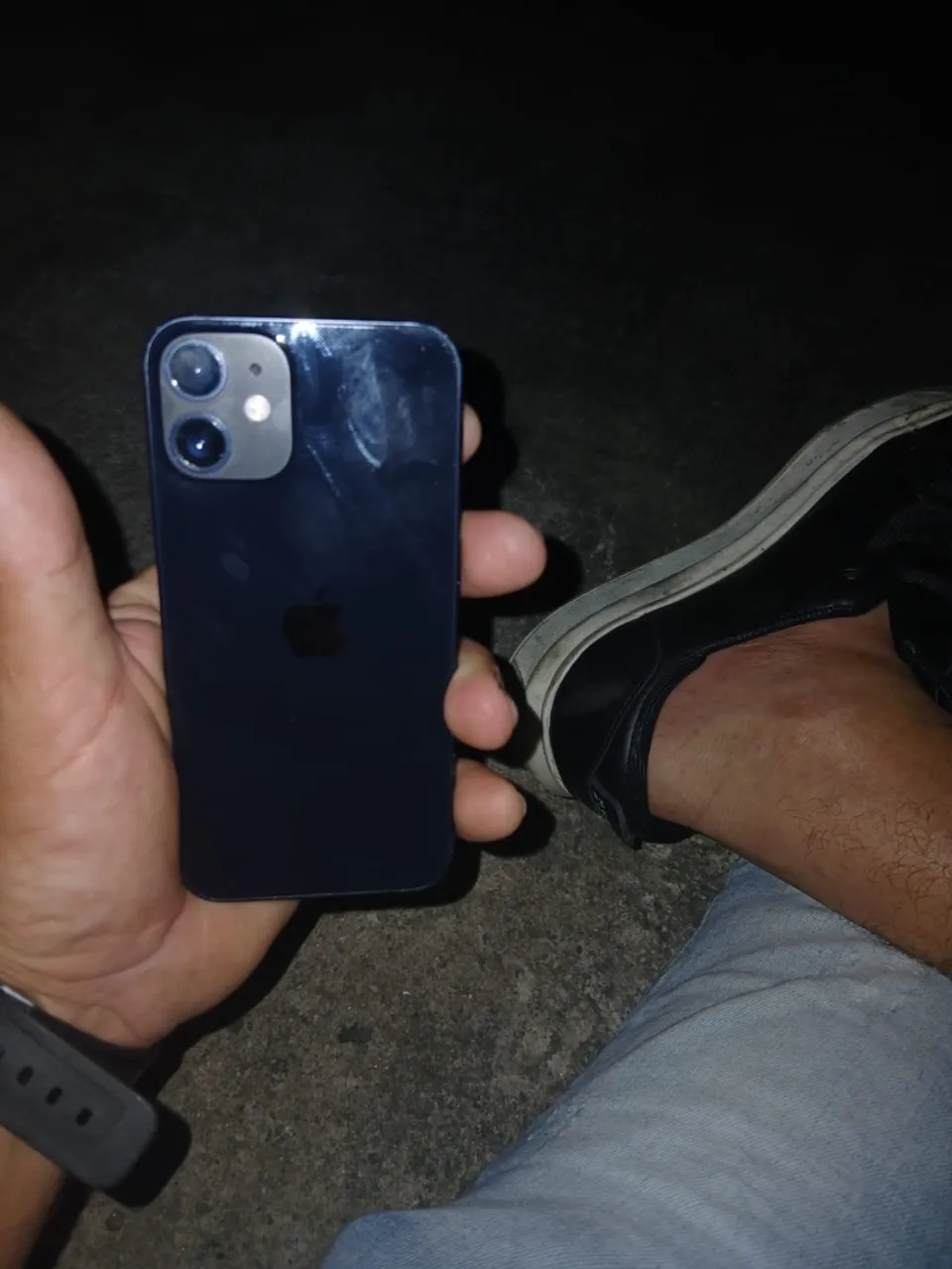iPhone 12 mini de procedência 