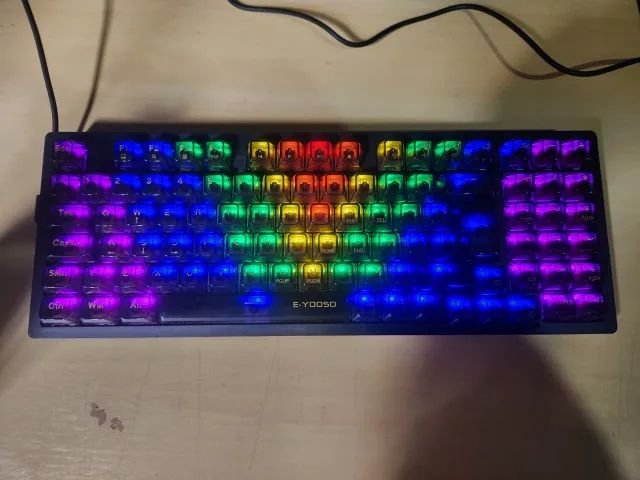 ケロッピー Teclado gamer mecanico e-yooso z94 90% abnt2 switch RED
