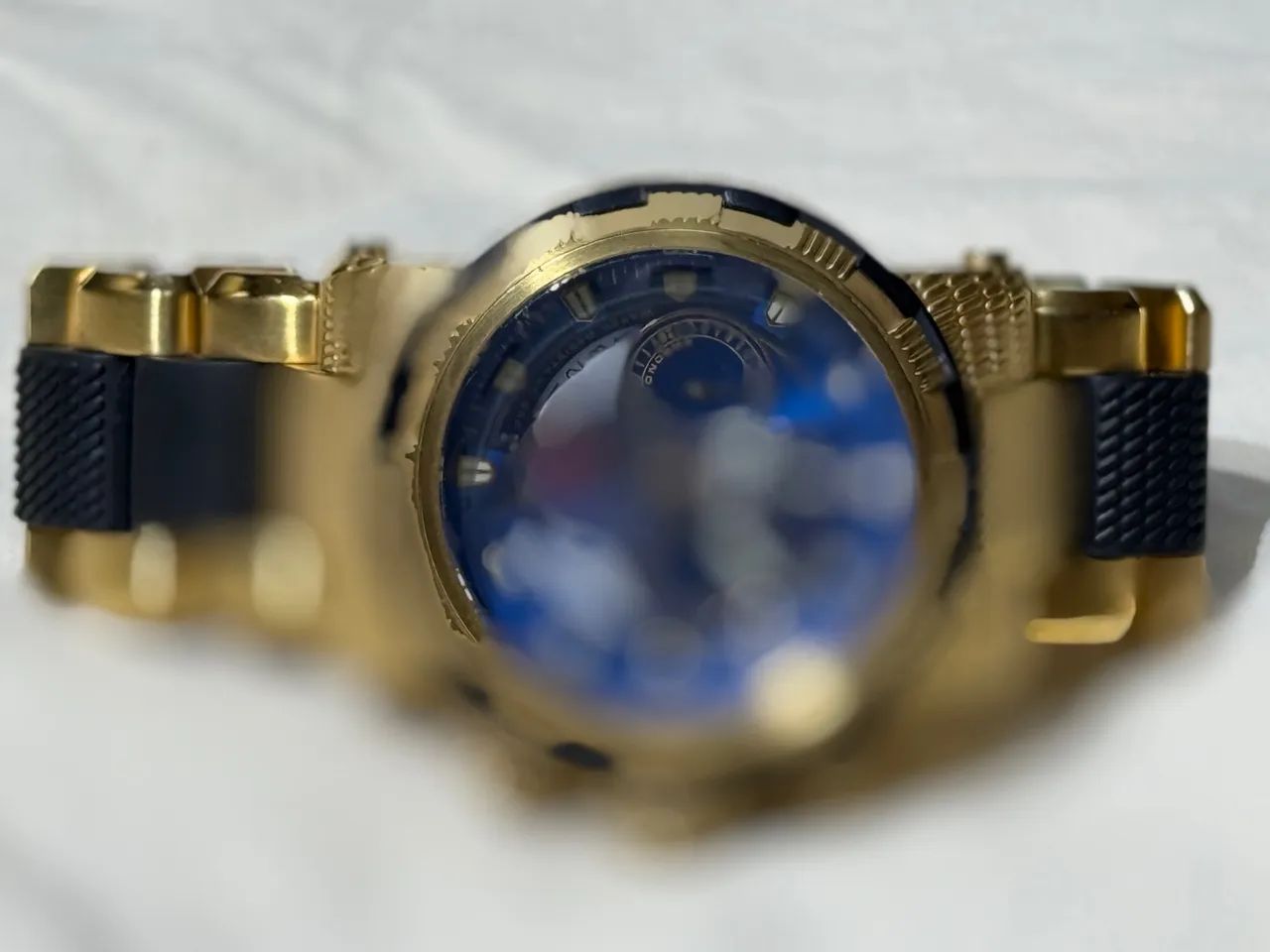 Relógio Invicta Masculino Dourado reserve  - Imponente e Estiloso - Foto 2