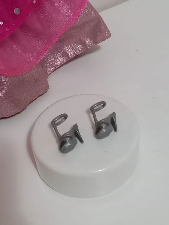 Boneca Barbie Moda e Magia. - Foto 4