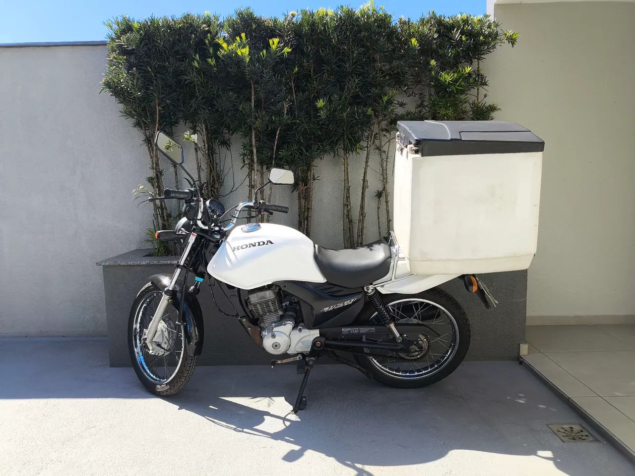 Honda Cg Cargo  C/partida eletrica (Vendo em forma de aluguel 350,00 por semana) - Foto 2