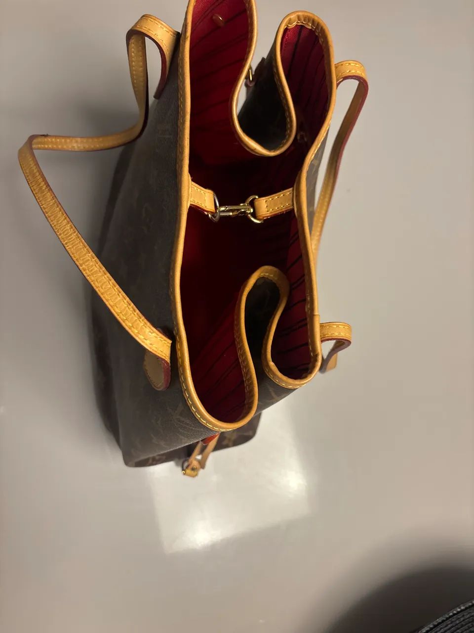 Bolsa LOUIS VUITTON Primeira Linha  - Foto 3