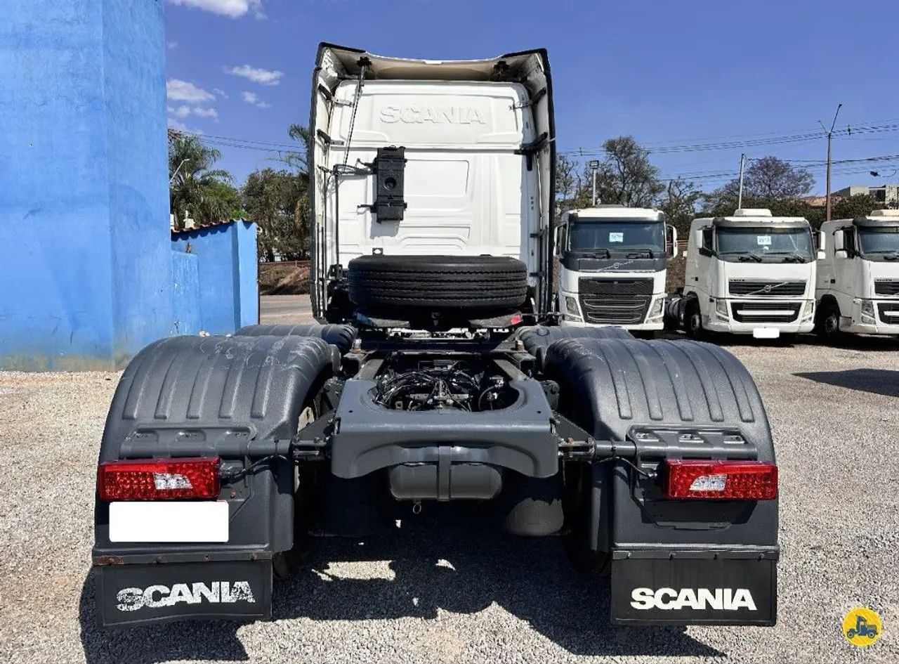 SCANIA R-450 6X2<br>2022/2022<br>CABINE RH (TETO ALTO) - Foto 5