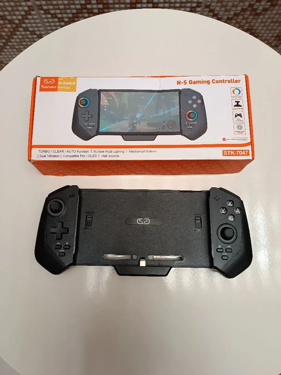 Controle Gamer Saitake STK-7047 para Nintendo Switch Padrão e OLED