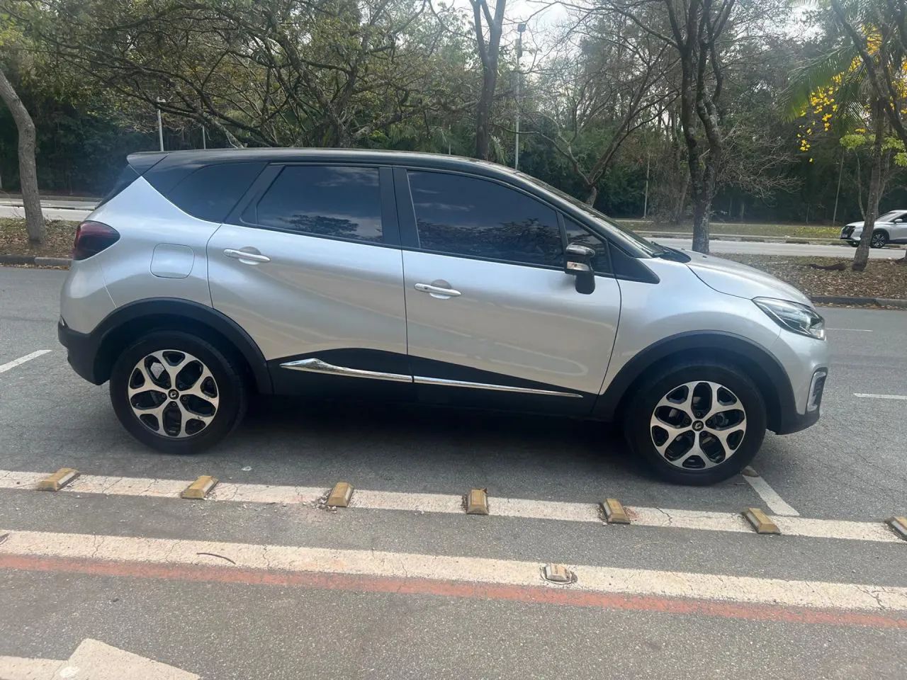 Renault Captur Intense 1.6 16V Flex 5p Aut., foto 10 de 13